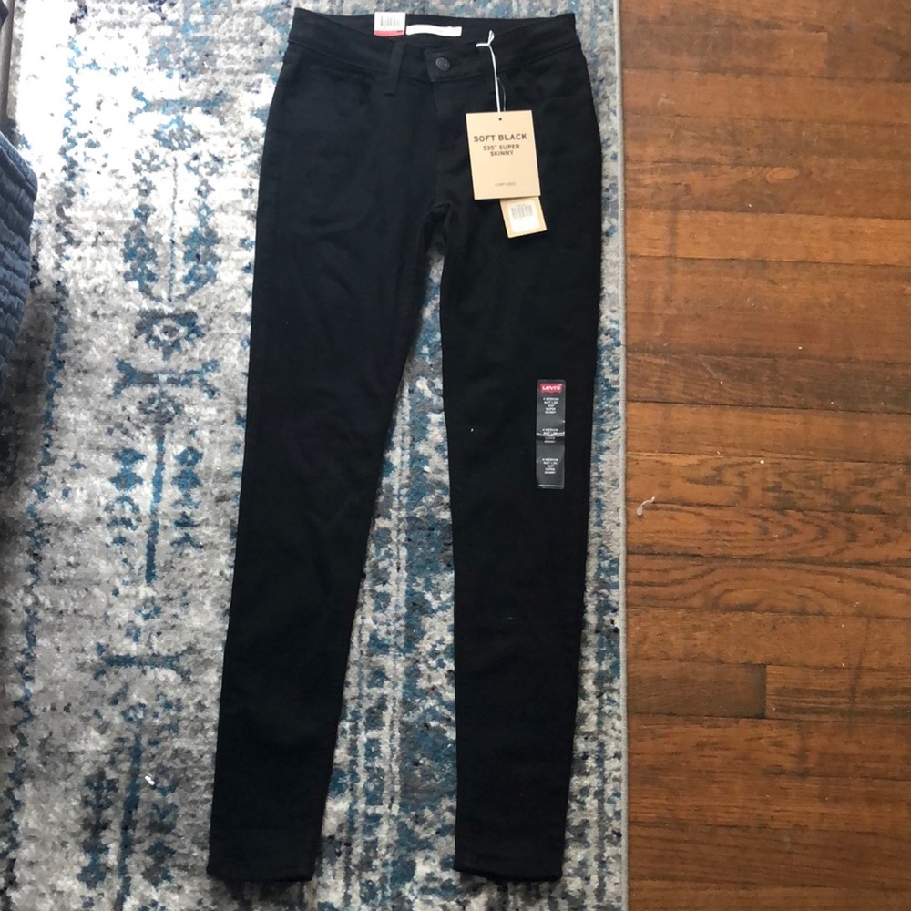 Levi jeans